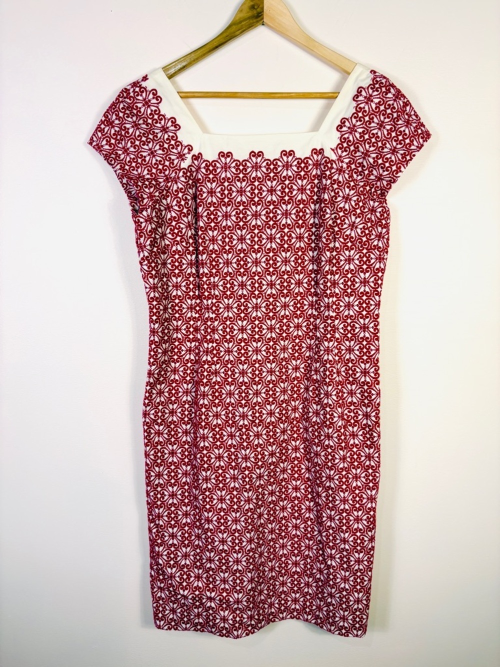 Talbots Red Embroidered Square Neck Cap Sleeve Shift Dress Classic Office